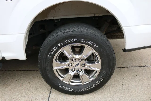 Used 2015 Oxford White Ford XLT image 60