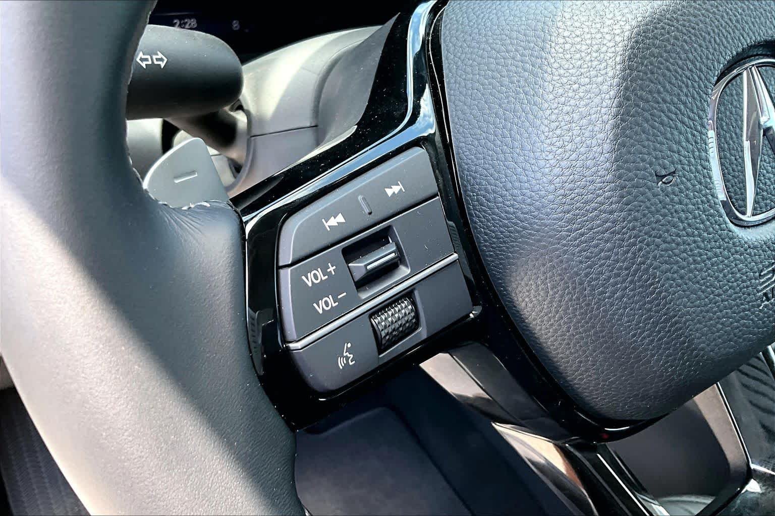 New 2026 Platinum White Pearl Acura  image 18