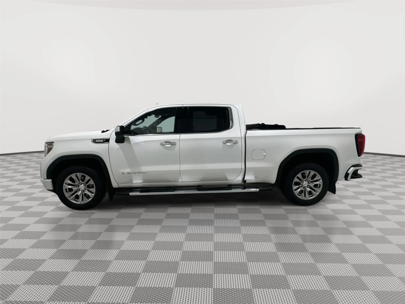 Used 2022 GMC Sierra 1500 Limited Denali with VIN 1GTU9FET3NZ174385 for sale in Alexandria, Minnesota