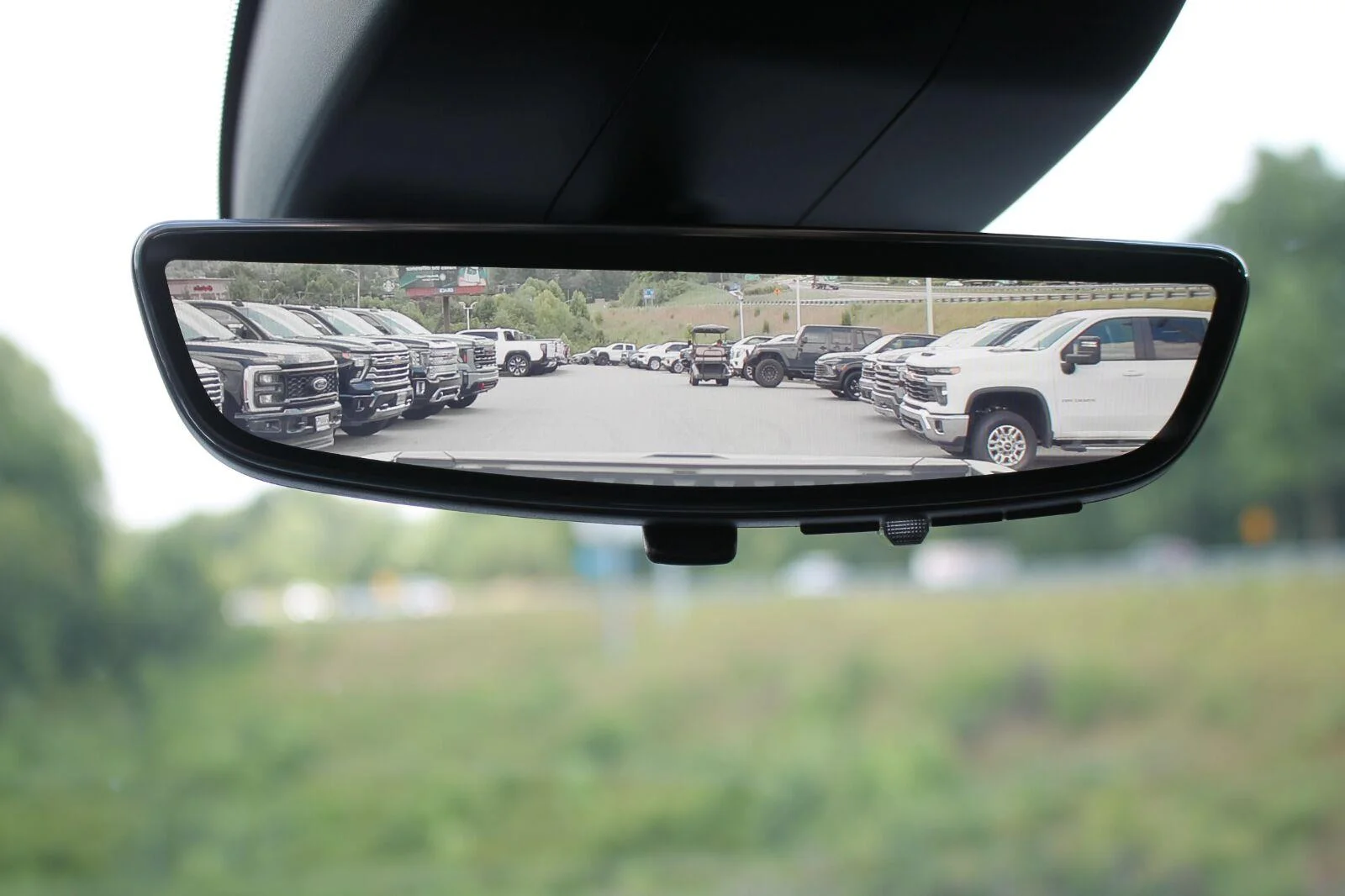 Used 2024 Summit White GMC AT4 image 22