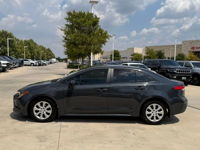 Certified Used 2025 UNDERGROUND Toyota LE image 10