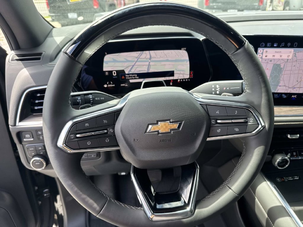 2026 Chevrolet Suburban Premier - Photo 24