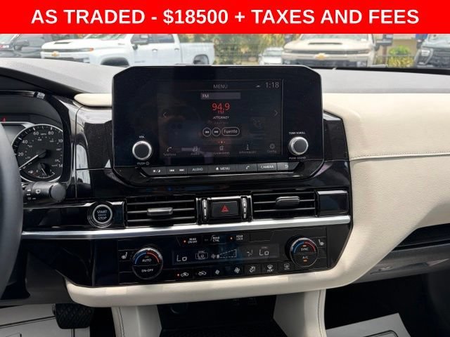 Used 2022 Gray Nissan SV 2WD image 23