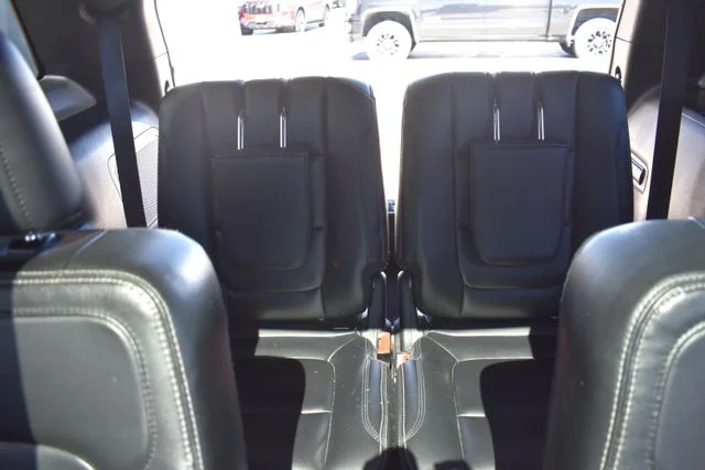 Used 2019 Red Ford Limited image 17