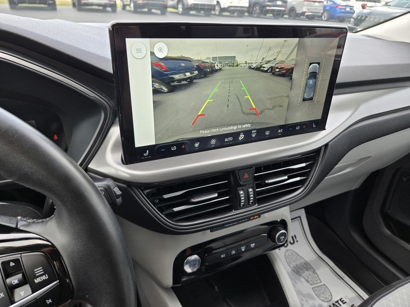 Used 2023  Ford Active image 11