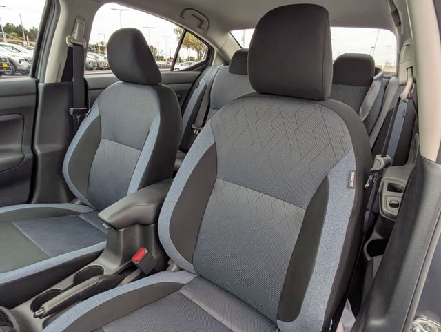 2025 Nissan Versa Sedan SV - Photo 21