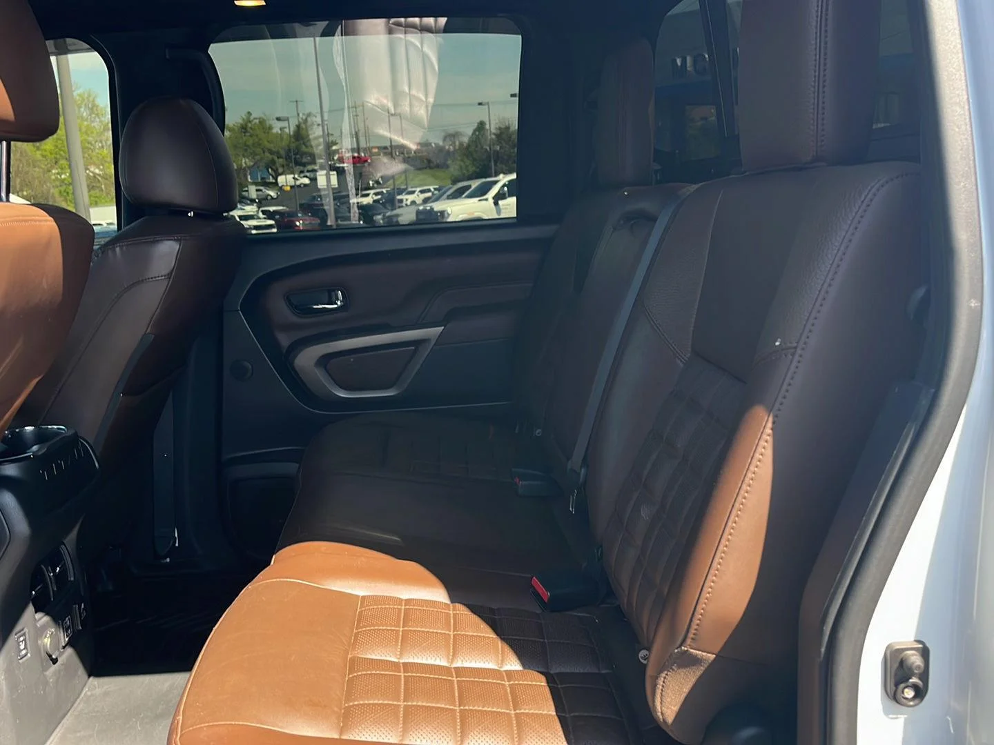Used 2021 Pearl White Nissan Platinum Reserve image 24