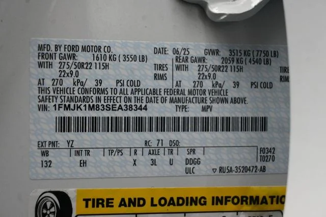 Certified Used 2025 Oxford White Ford Platinum image 33