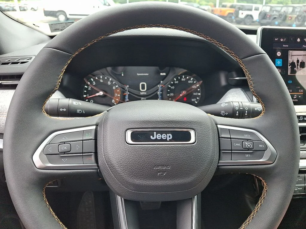 New 2026 Black Jeep  image 15