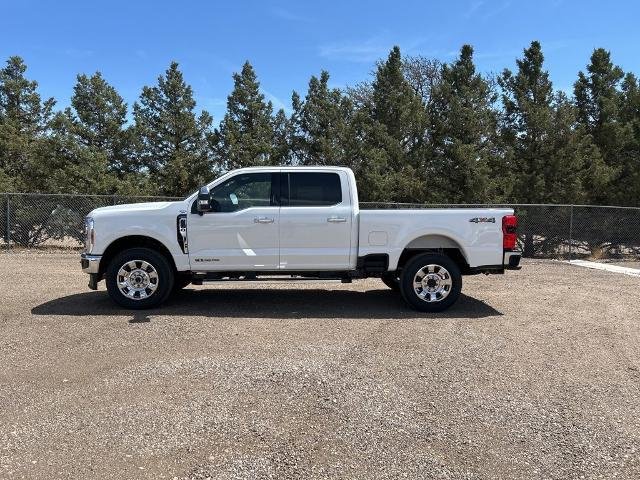 New 2026 Star White Metallic Tri-Coat Ford Lariat image 52