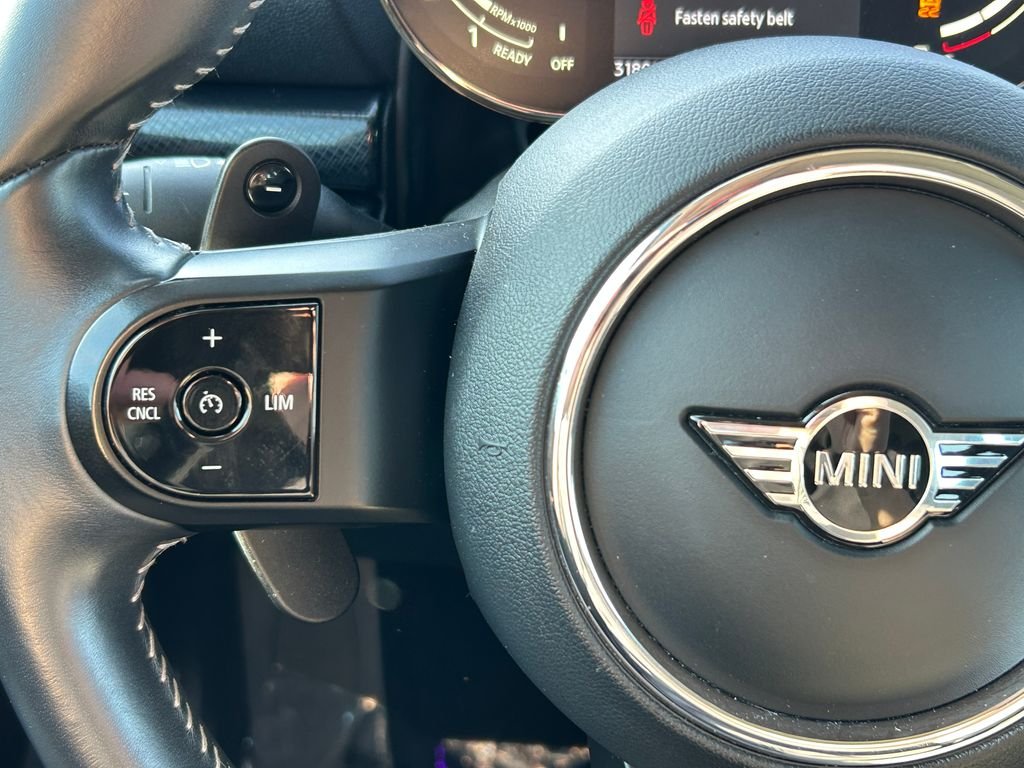 2023 MINI Clubman S - Photo 18