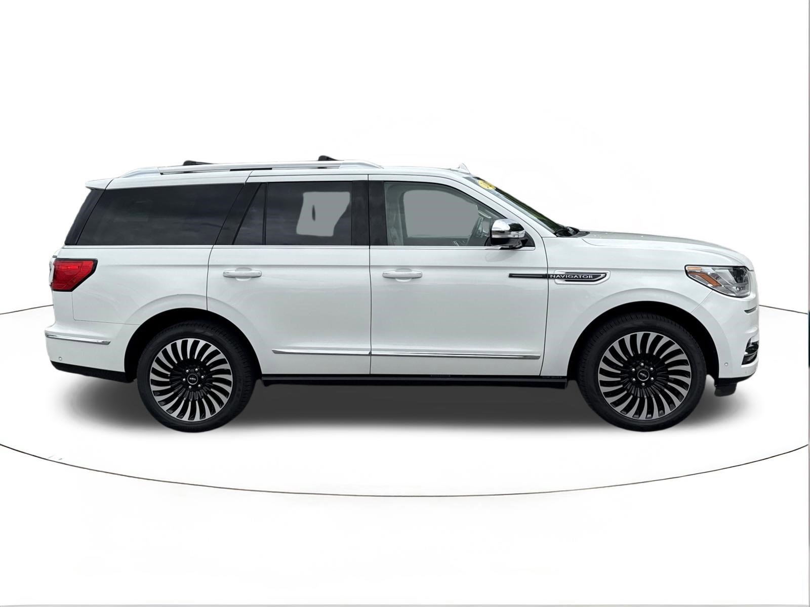 Used 2021 Pristine White Lincoln Black Label image 2