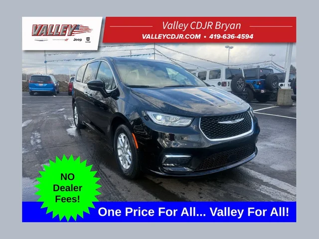 2026 Chrysler Pacifica Select