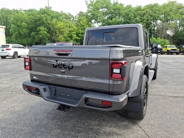 Certified Used 2021 Gray Jeep Overland image 10