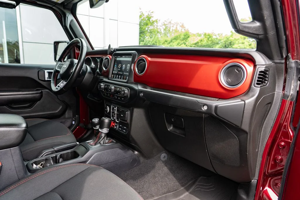 Used 2021 Red Jeep Rubicon image 29