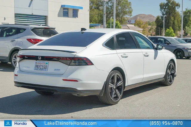 Used 2024 Platinum White Pearl Honda Sport image 9