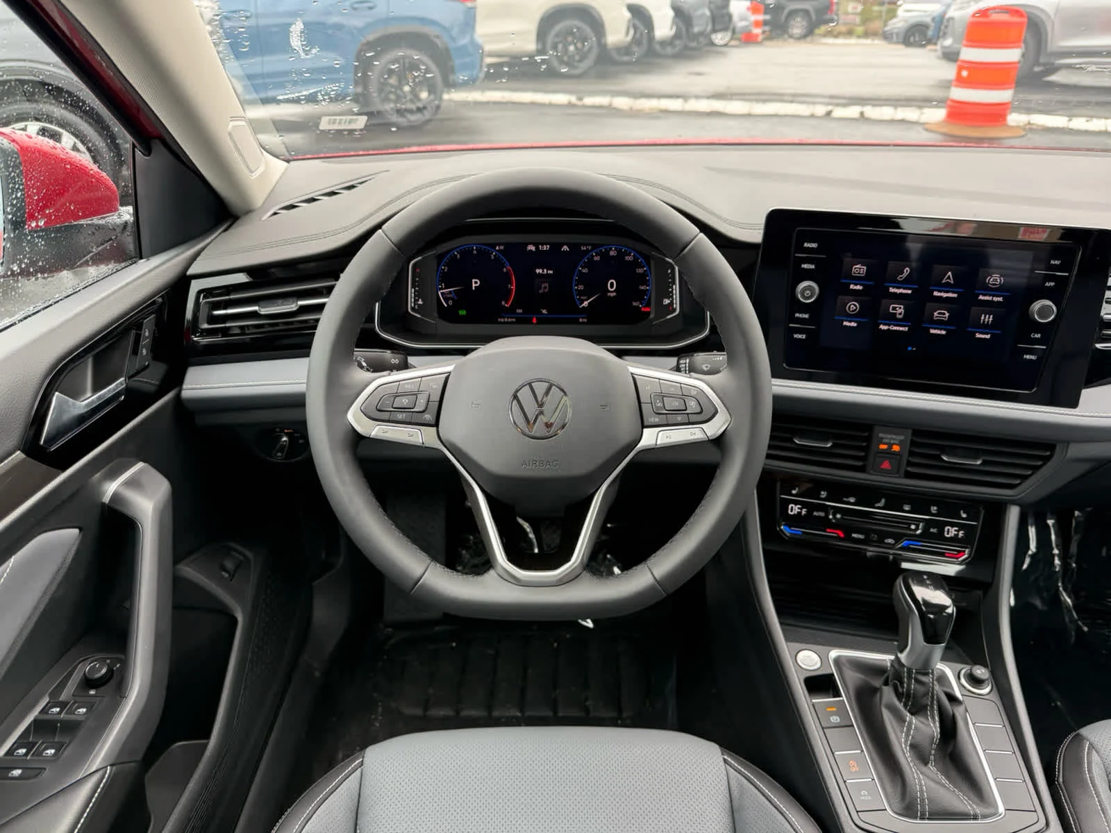 New 2026 Kings Red Metallic Volkswagen SEL image 17