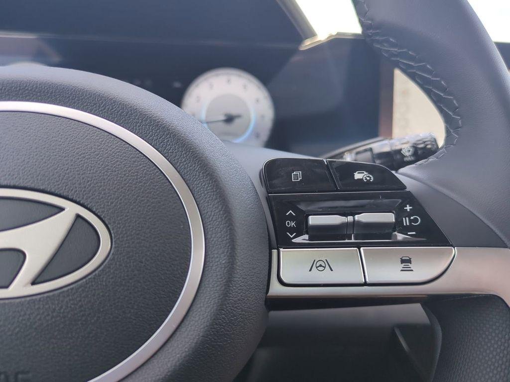 New 2026 White Hyundai Limited image 33