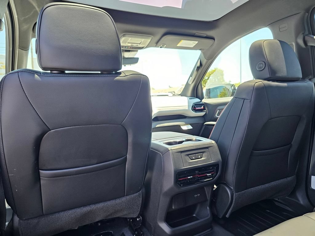 New 2026 Black Chevrolet RST Stars and Steel Edition - Extended Range image 19