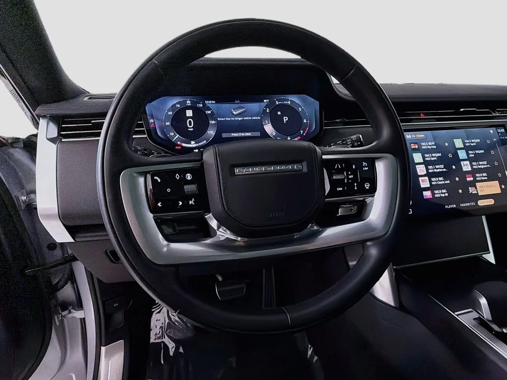 Used 2025 Silver Land Rover SE image 11