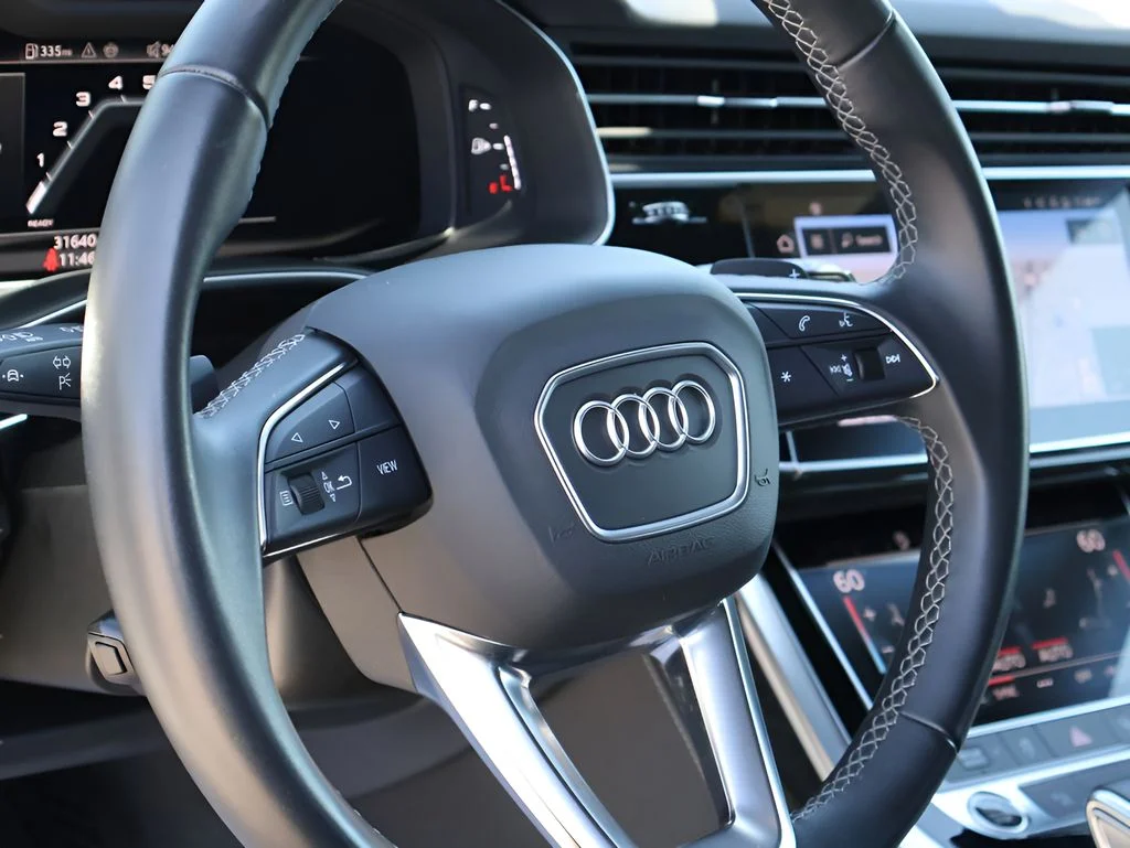 Used 2025  Audi 55 Premium Plus image 20