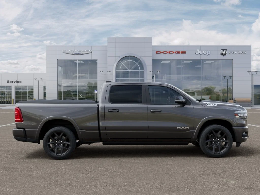New 2026 Granite Crystal Metallic Clear-Coat Exterior Paint RAM Laramie image 21