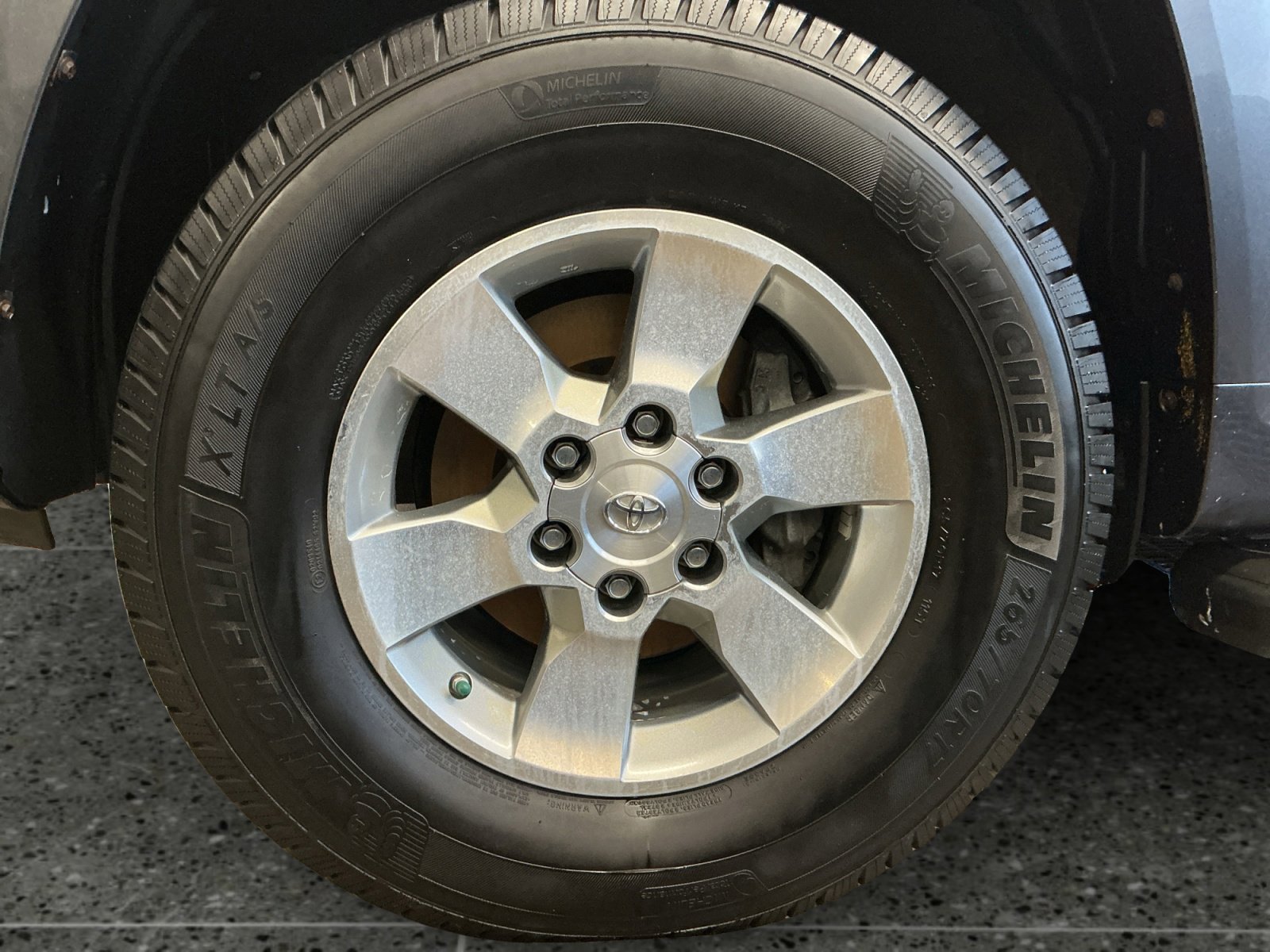 Used 2012 Gray Toyota SR5 image 14