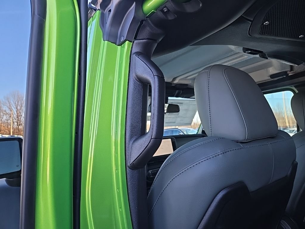 New 2026 Mojito Exterior Paint Jeep Mojave image 104