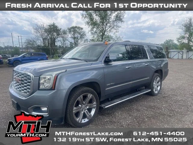 Used 2020 Gray GMC Denali image 6