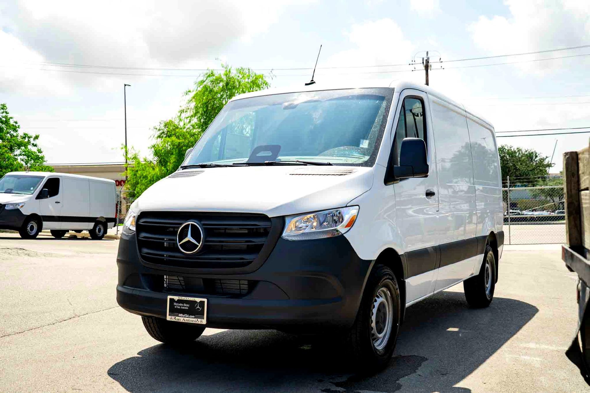 New 2026 Arctic White Mercedes-Benz  image 27