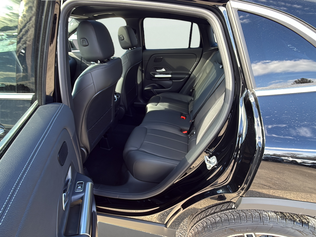 Used 2026 Black Mercedes-Benz GLA 250 image 20