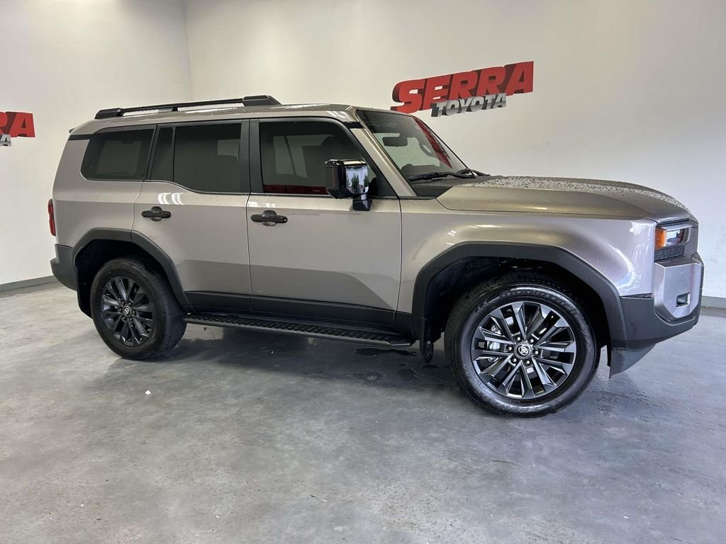 Used 2025  Toyota Premium image 2