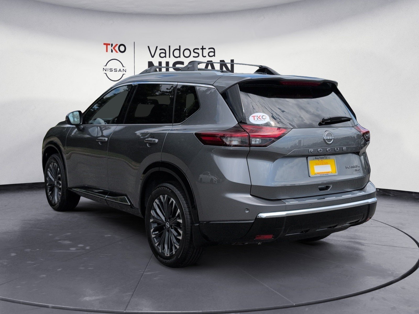 New 2026 Gun Metallic Nissan Platinum image 9