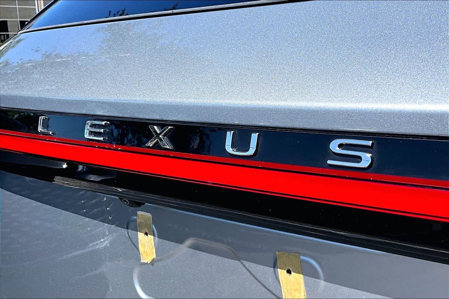 Used 2023 Iridium Lexus Premium image 30