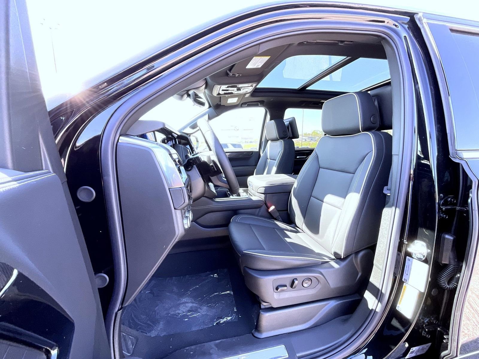 2026 GMC Yukon Elevation - Photo 10