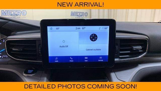 Certified Used 2023 White Metallic Ford XLT image 88