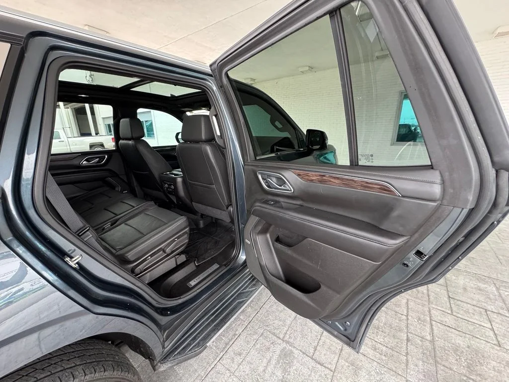 Used 2021 Gray Chevrolet LT image 24
