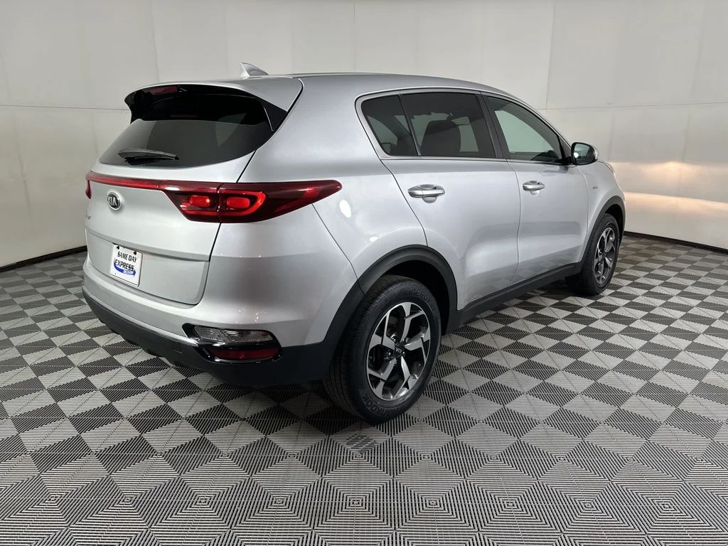 Used 2021 Silver Kia LX image 19