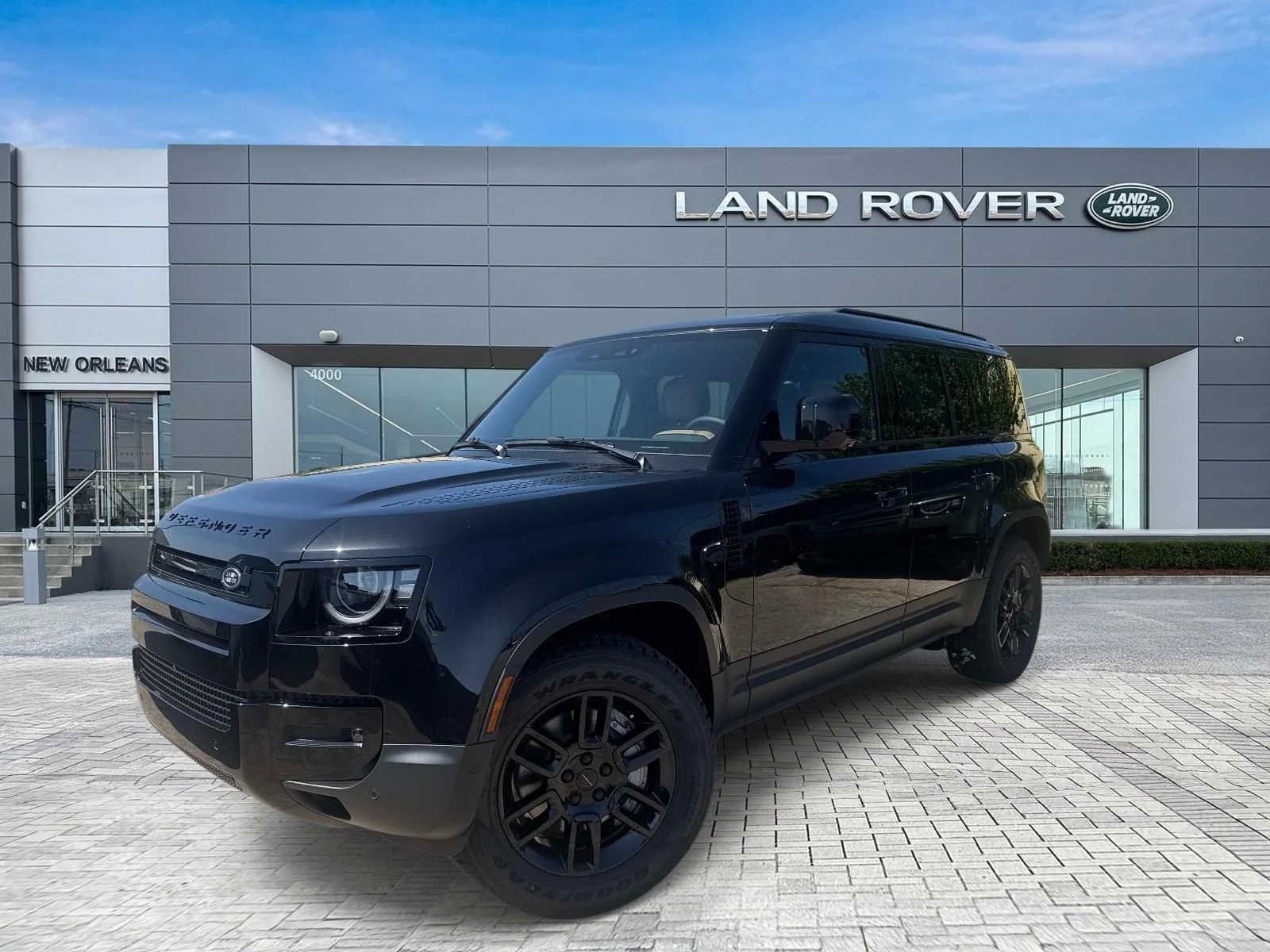 2026 Land Rover Defender 110 S