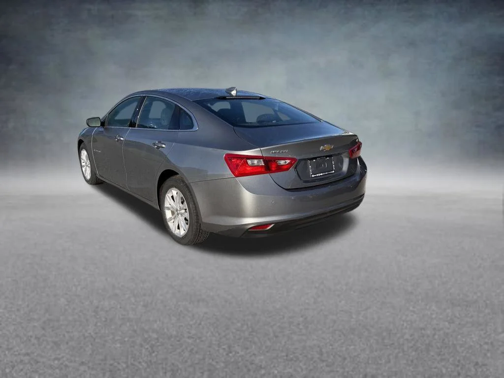 Used 2025 Sterling Gray Metallic Chevrolet 1LT image 4
