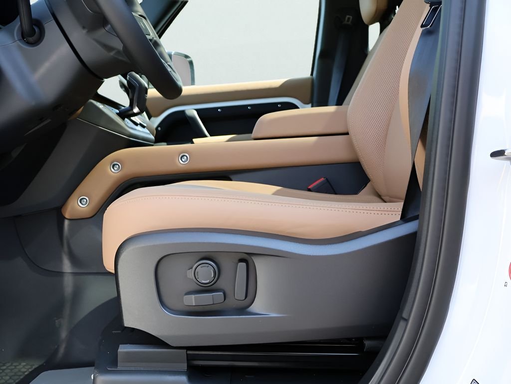 2026 Land Rover Defender X-Dynamic SE - Photo 36