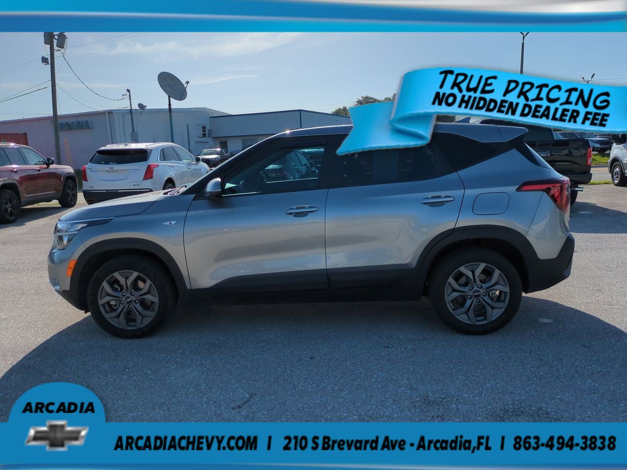 Used 2024 Steel Gray Kia LX image 7
