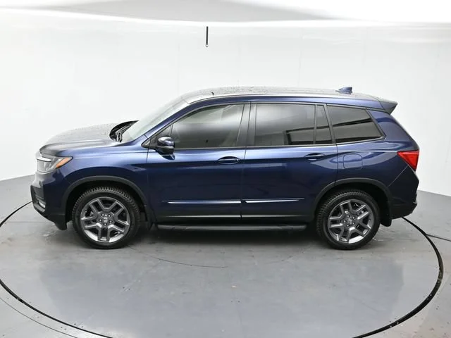 Used 2023 Blue Honda EX-L image 37