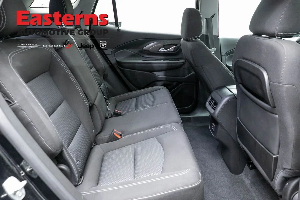 Used 2023 Black GMC SLE image 23
