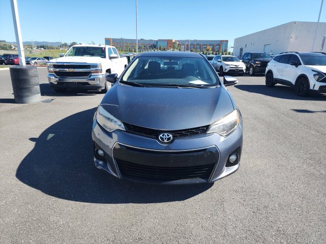 Used 2016 White Toyota S Plus image 2