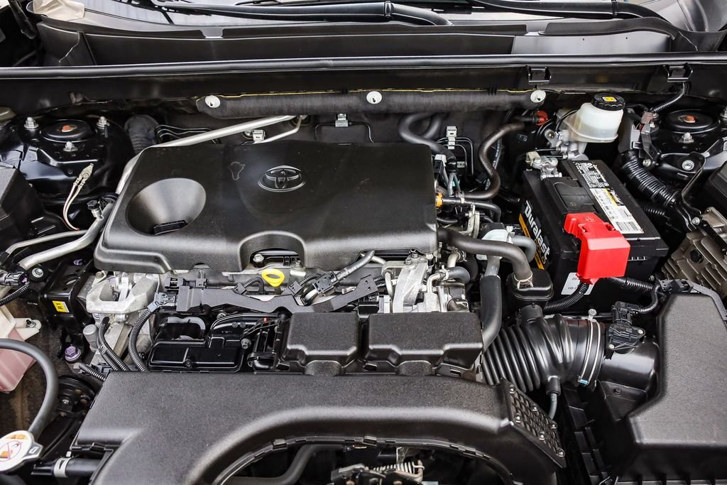 Used 2019 Midnight Black Metallic Toyota Limited image 28