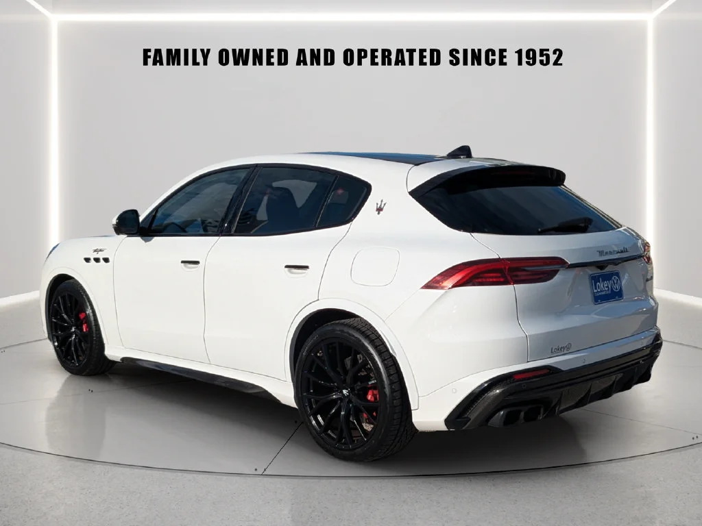 Used 2024 White Maserati Trofeo image 4
