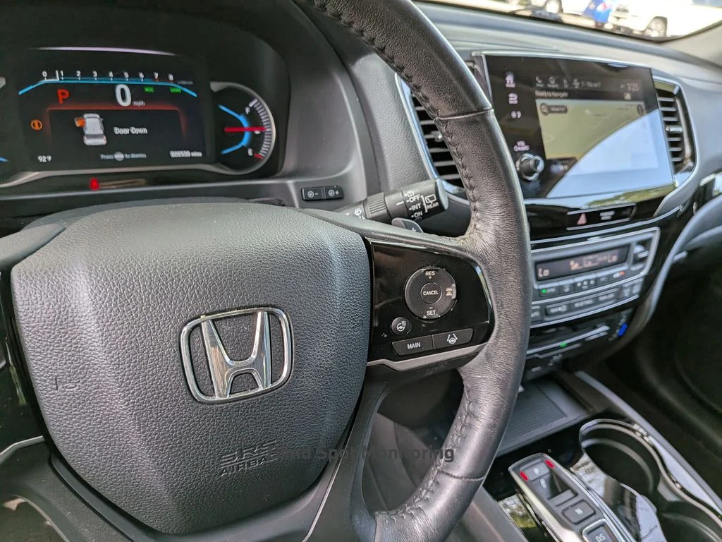 Used 2022 Gray Honda Elite image 21