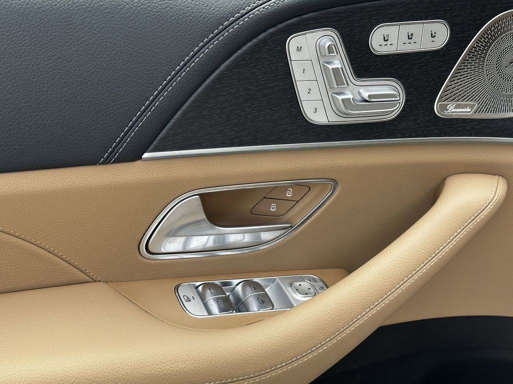 New 2026 MANUFAKTUR Alpine Grey Mercedes-Benz GLS 450 image 12