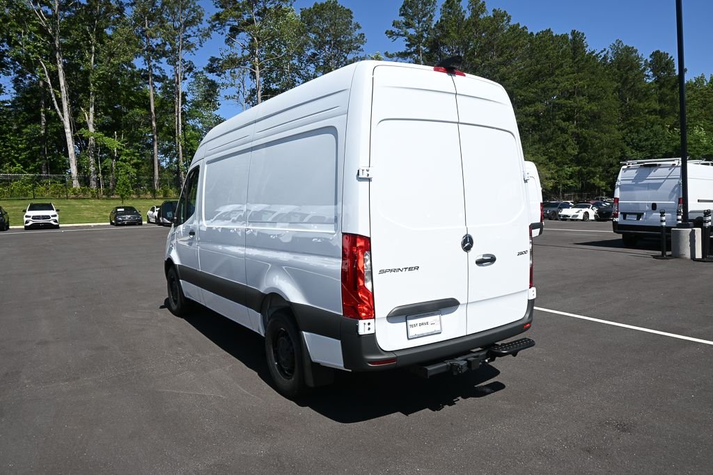 New 2026 Arctic White Mercedes-Benz  image 4